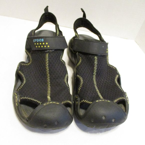 CROCS Men Size 12 Black Gray Outdoors Pool Beach Closed Toe Sandals - Picture 1 of 14